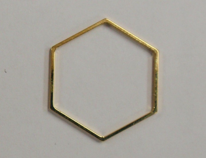 特注で作った金属パーツ　ヘキサゴンイヤリング(六角形のイヤリング)